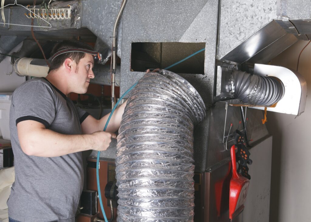 Tech Cleaning Ductwork